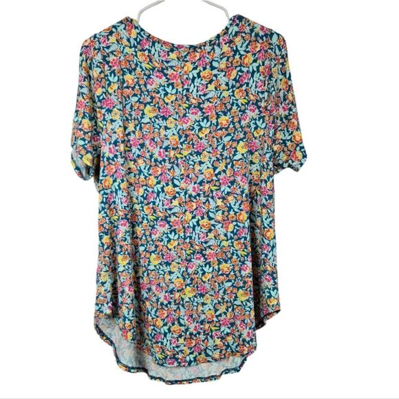 Lane Bryant Fitted Tunic Tee Super Soft Floral Print V Neck Plus Size 18/20 Top - Picture 4 of 9